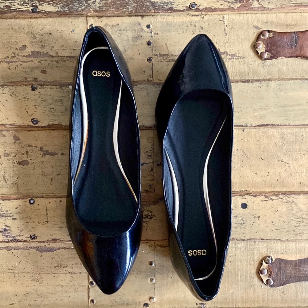 ASOS BLACK PATENT LEATHER POINT FLATS 9 US 7 UK